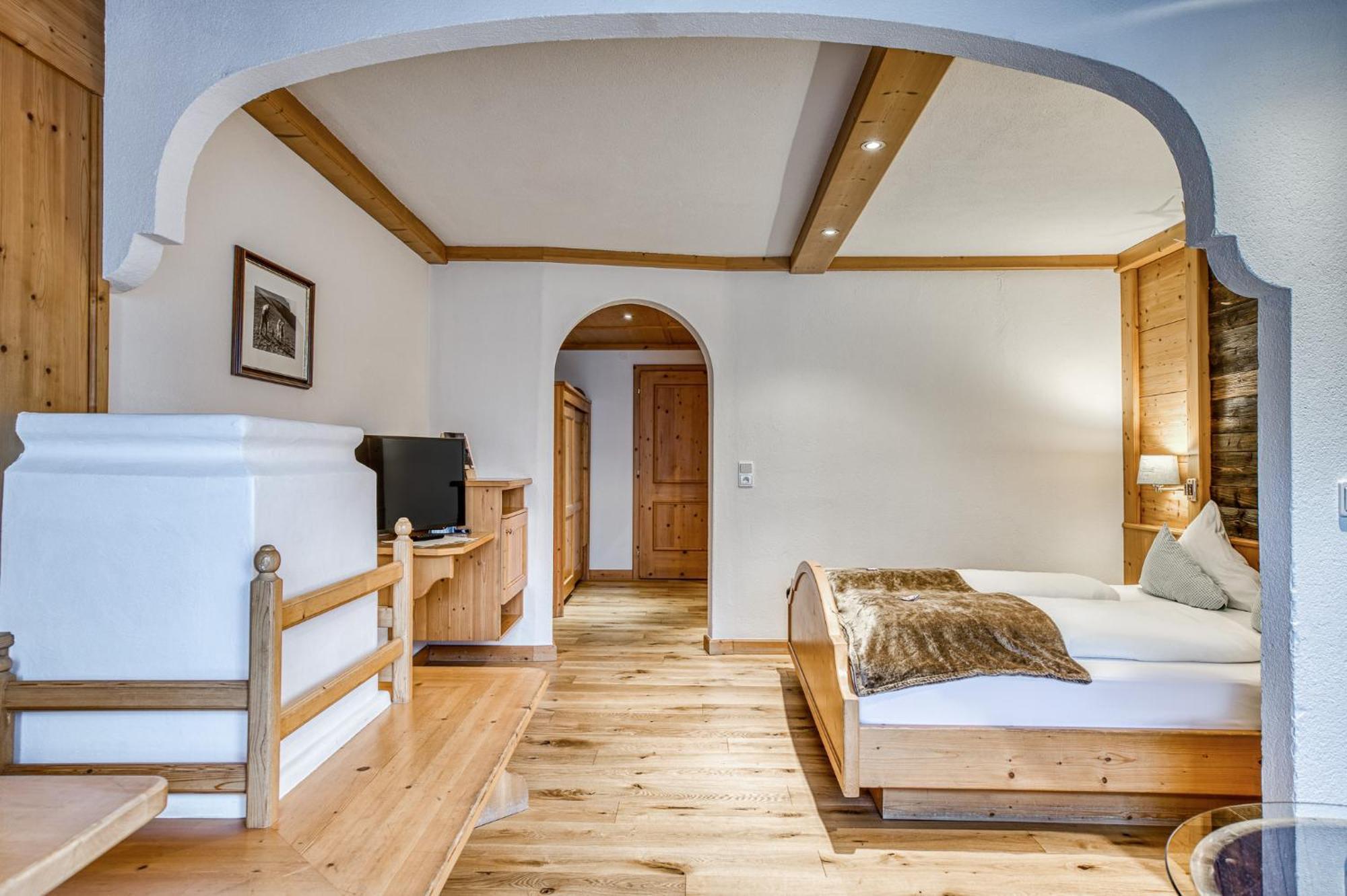 Hotel Alpenstolz Mieders Quarto foto