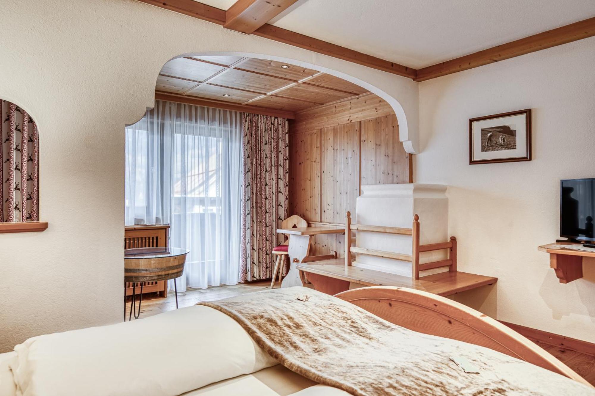 Hotel Alpenstolz Mieders Quarto foto
