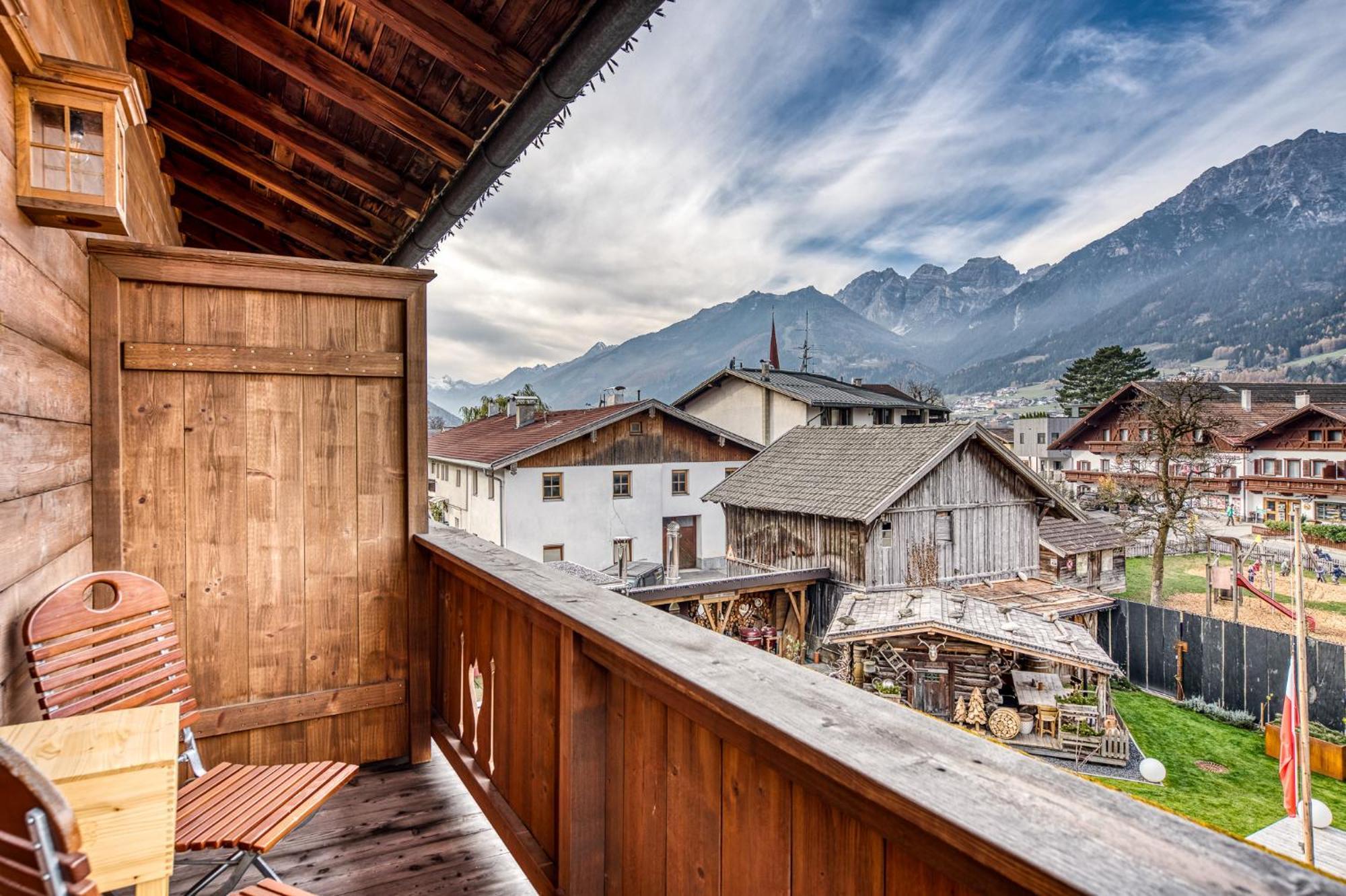 Hotel Alpenstolz Mieders Quarto foto