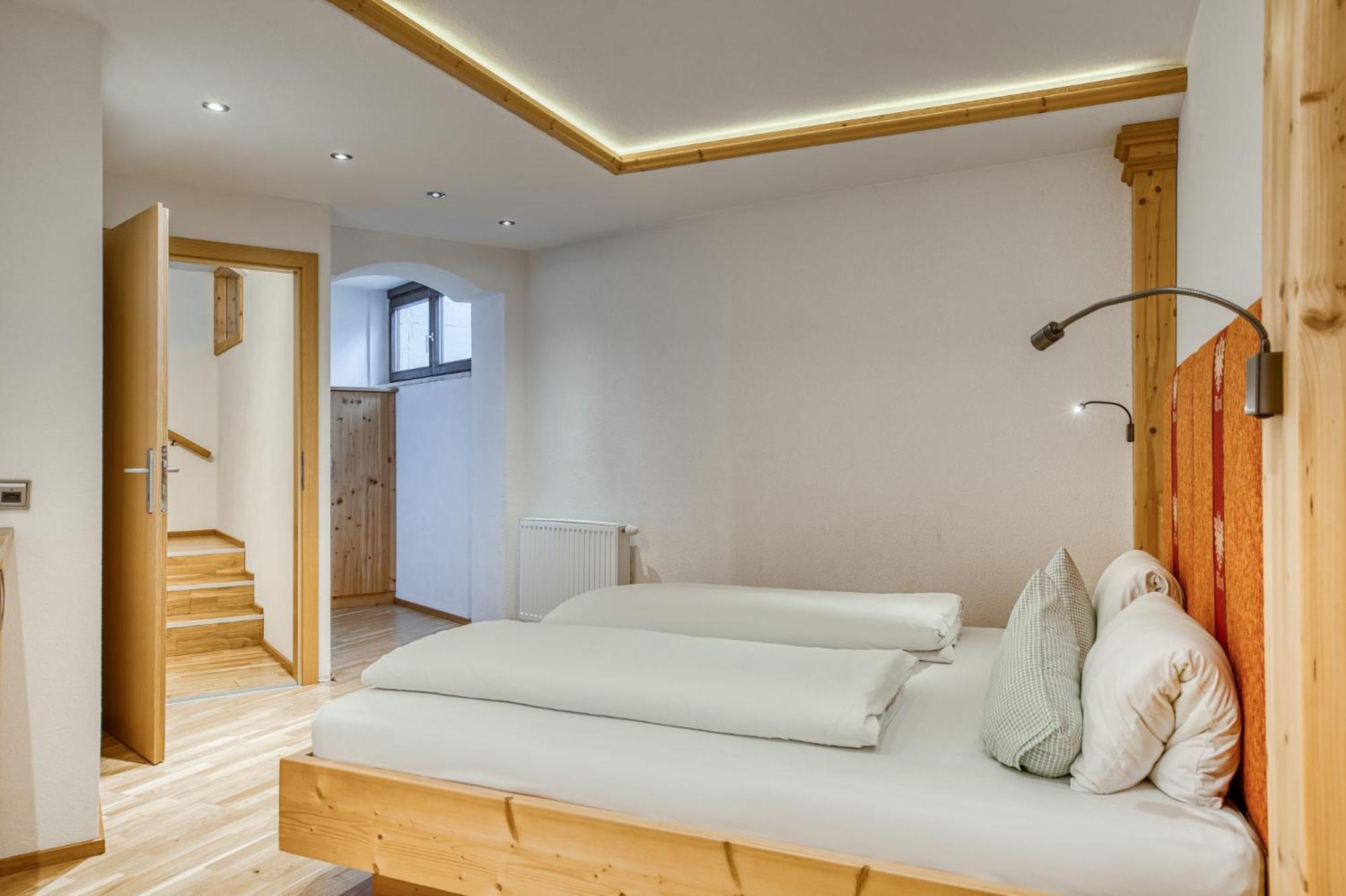 Hotel Alpenstolz Mieders Quarto foto